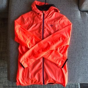 Mizuno Women’s running jacket size M